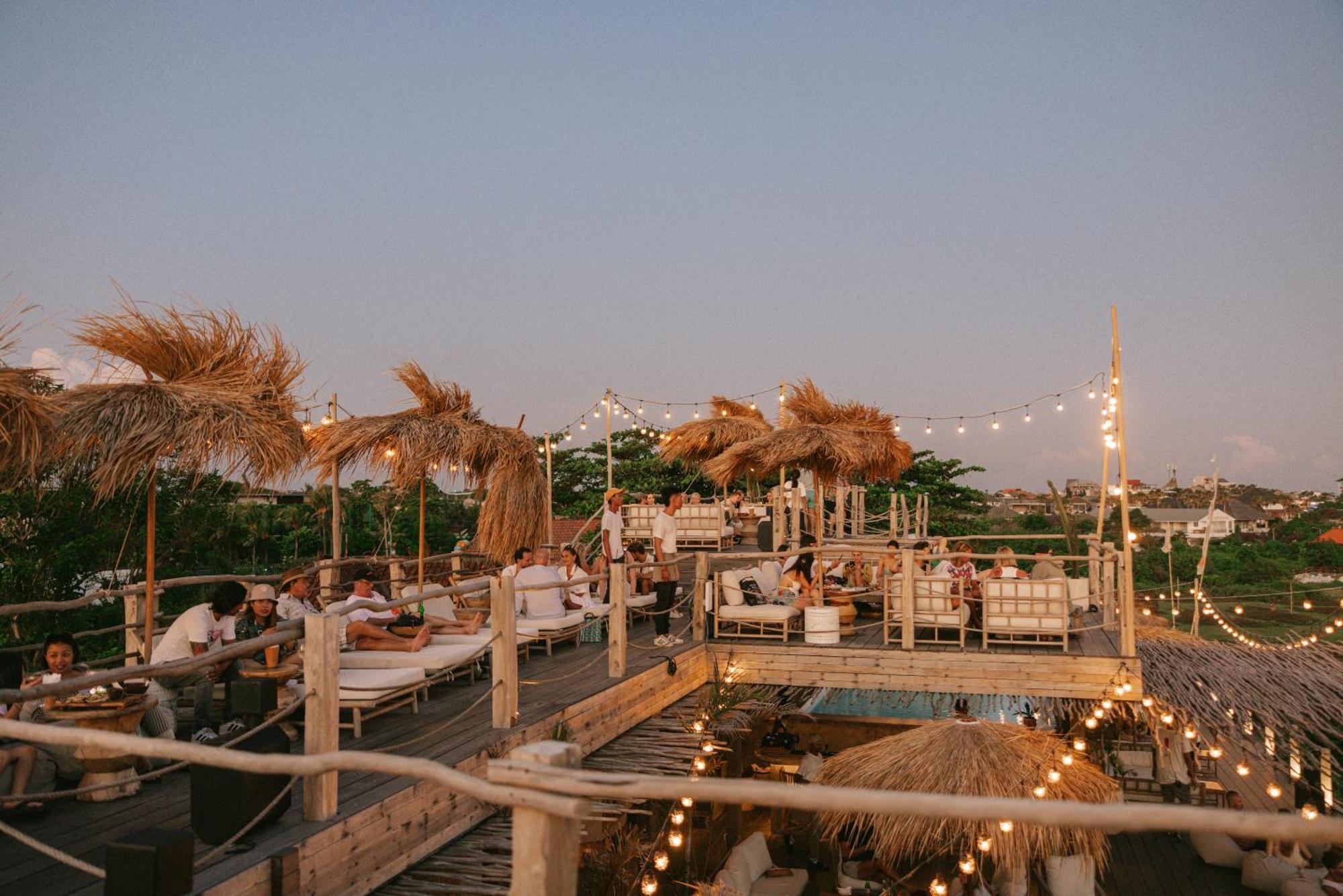 Pnb Beach Resort Canggu Exteriör bild