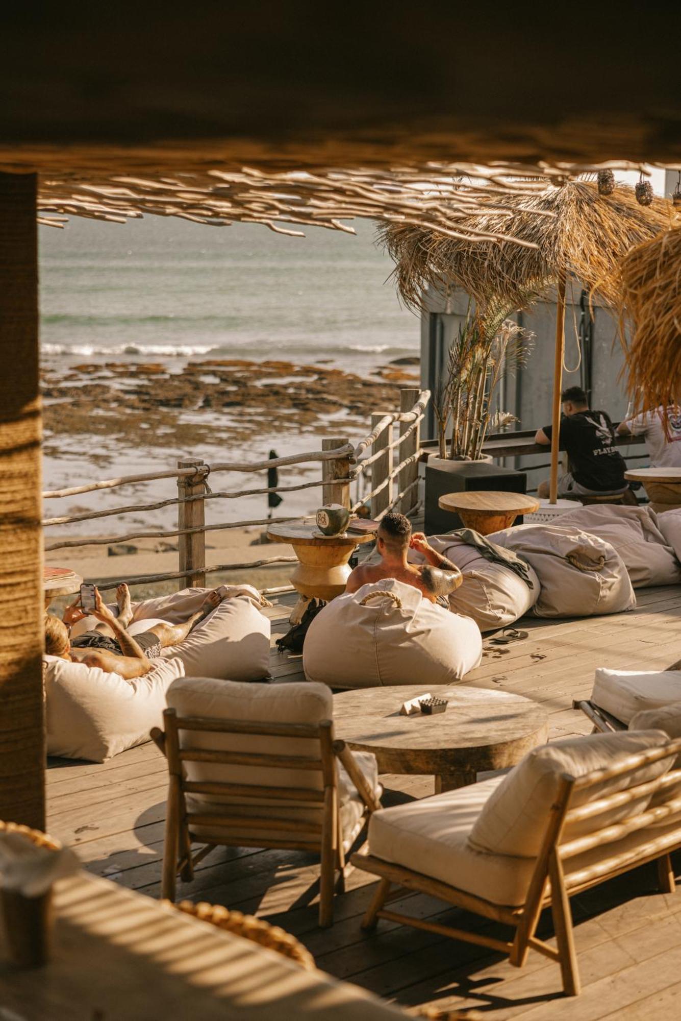 Pnb Beach Resort Canggu Exteriör bild